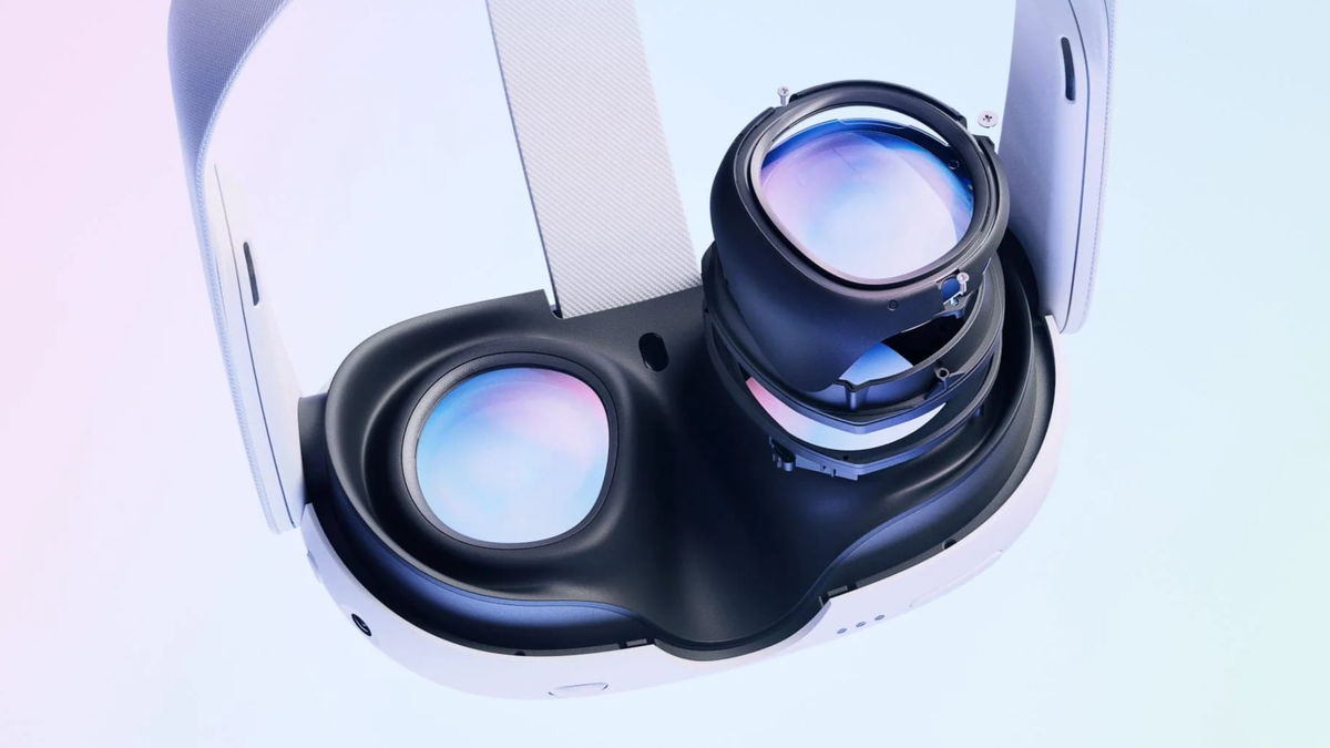 Eine Nahaufnahme des Meta Quest 3 Headsets, wahrscheinlich zur Veranschaulichung seines Designs und seiner Controller.